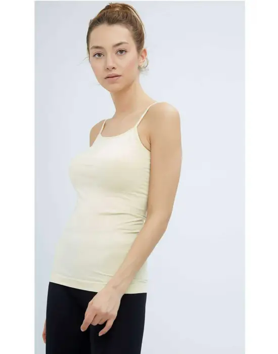 Omarı İz Yapmayan Uzun Ten Atlet