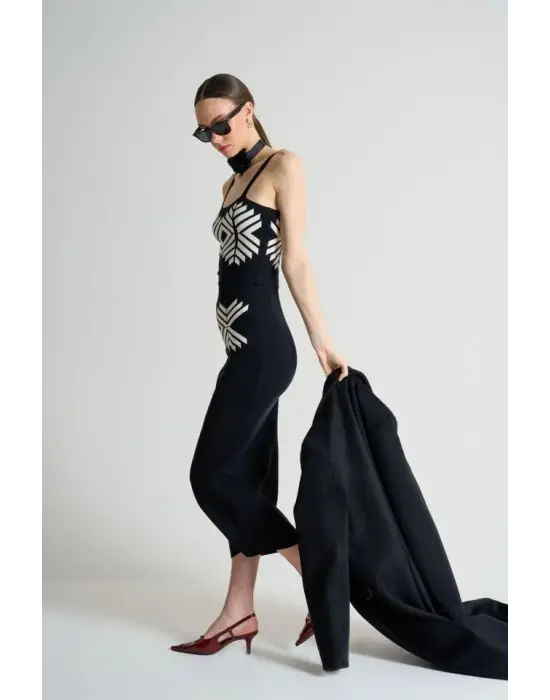 Jakarlı İnce AskılıTriko Takım - Siyah-Beyaz Kayısı