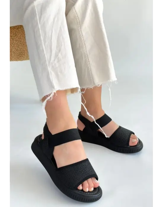 Jake Siyah Hasır Cilt Sandalet