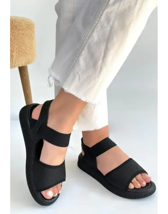 Jake Siyah Hasır Cilt Sandalet