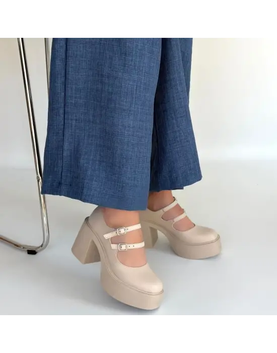 Jarlo Bej Cilt Dolgu Topuk Ayakkabı