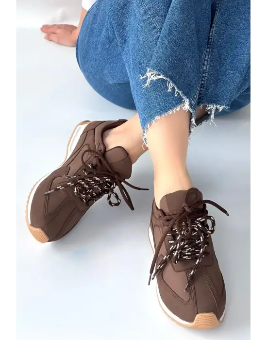 Jeat Kahverengi  Nubuk Bağcıklı Spor Ayakkabı