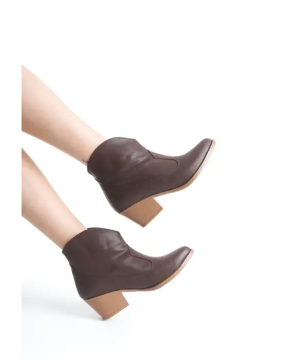 Omarı Cilt Tak Çıkar Topuklu Bot Ve Çizme