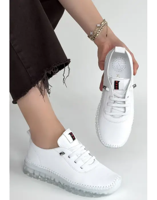 Jiten Beyaz Deri Bağcıklı Spor Ayakkabı