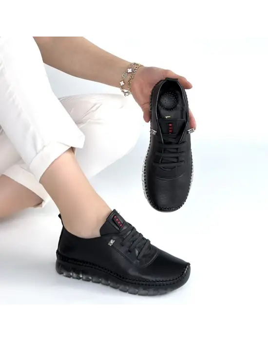 Jiten Siyah Deri Bağcıklı Spor QAyakkabı