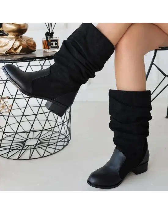 Omarı Siyah Cilt Süet Detaylı Çizme