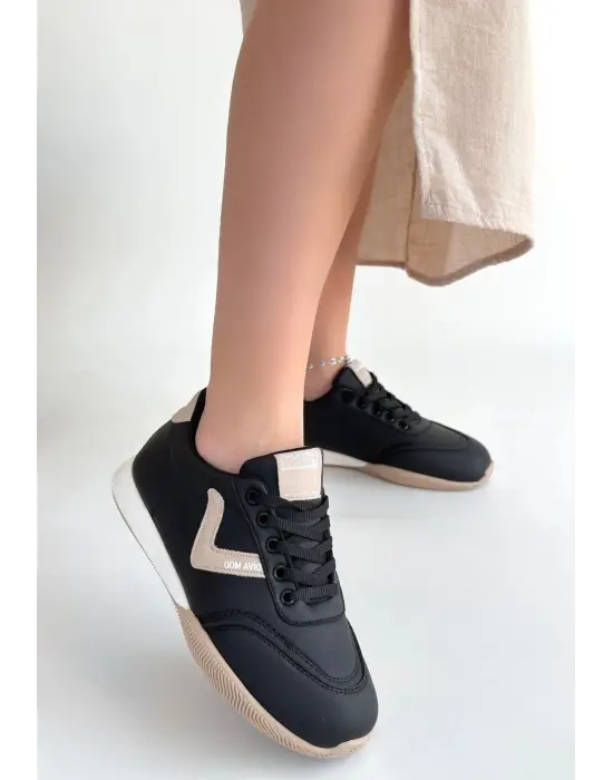 Jowen Siyah Cilt Bej Detaylı Bağcıklı Spor Ayakkabı