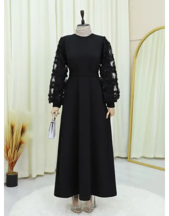 Omarı Zarif Siyah Tül Kollu Elbise