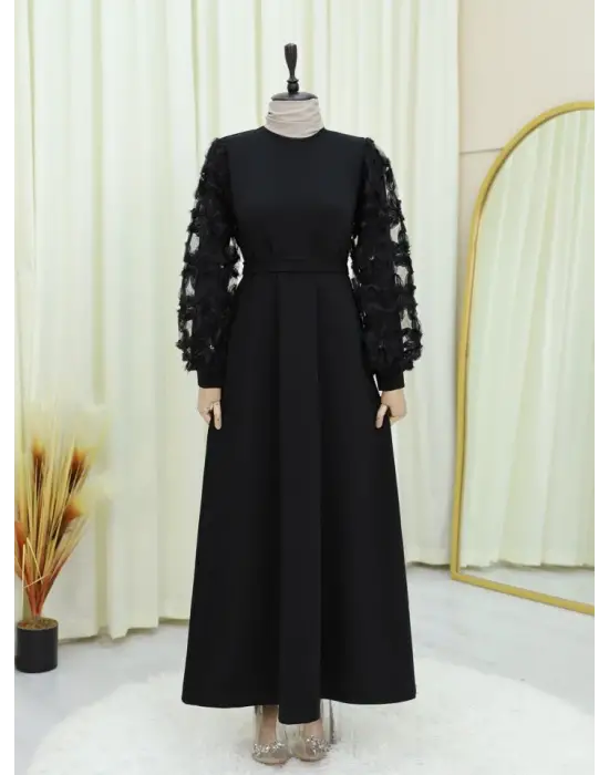 Omarı Zarif Siyah Tül Kollu Elbise