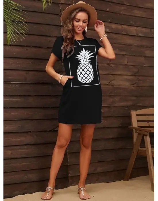 Omarı Yazın Enerjisini Yansıtan Ananas Desenli Elbise