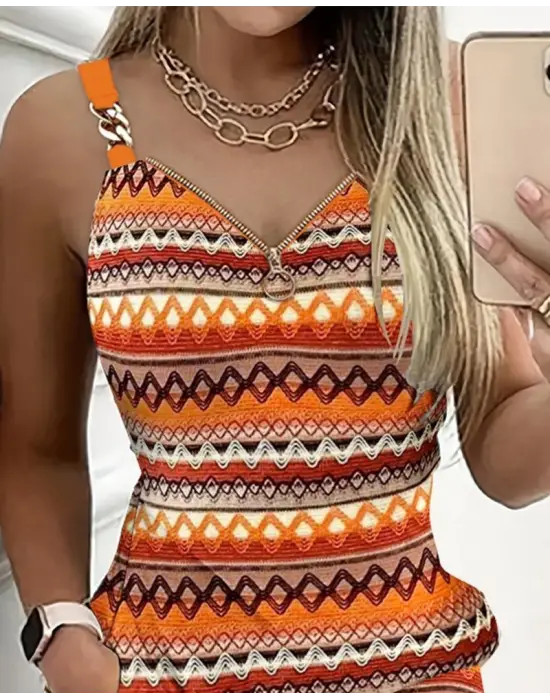 Omarı Şık Askılı Mini Elbise