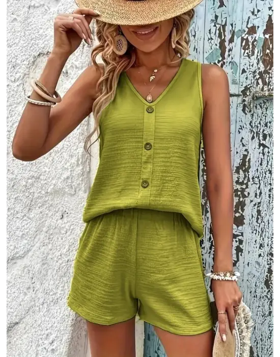 Kadın Askılı Kolsuz V Yakalı önden Düğmeli Bürümcük Bluz Ve Short Ikili Takım