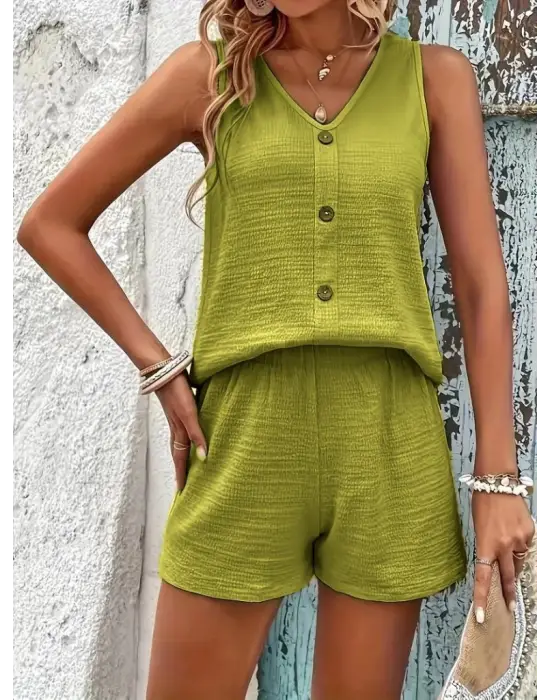Kadın Askılı Kolsuz V Yakalı önden Düğmeli Bürümcük Bluz Ve Short Ikili Takım
