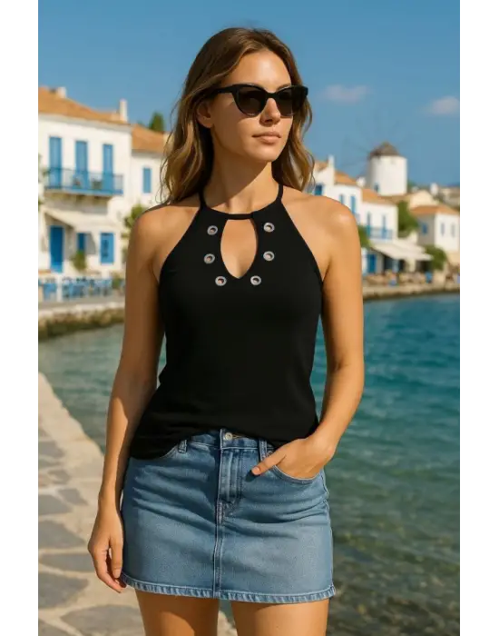 Omarı Şık ve Zarif Viskon Askılı Bluz