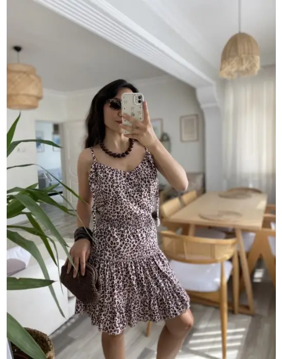 Omarı Trendy Leopar Desenli Beli Pileli Eteğe Sahip V Yaka Elbise