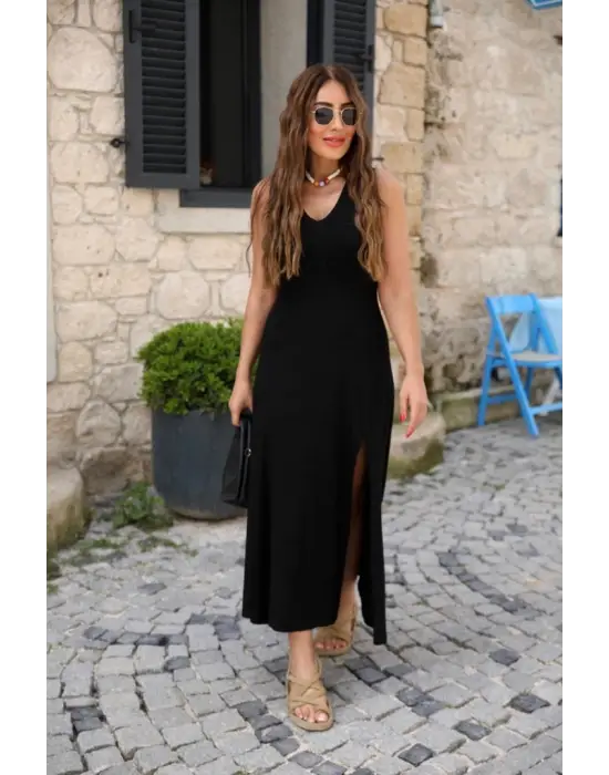 Kadın Askılı V Yakalı Yırtmaçlı Viskon Elbise