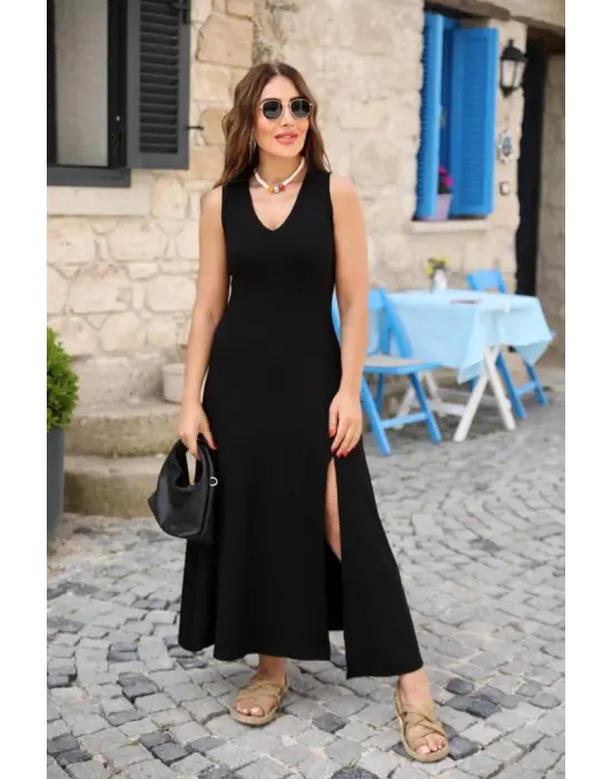 Kadın Askılı V Yakalı Yırtmaçlı Viskon Elbise