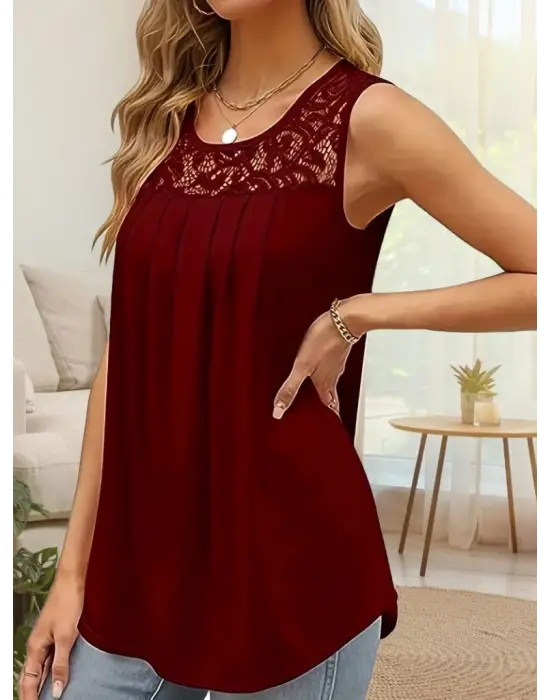 Kadın Askılı Yuvarlak Yaka Dantel Detaylı Viskon Bluz