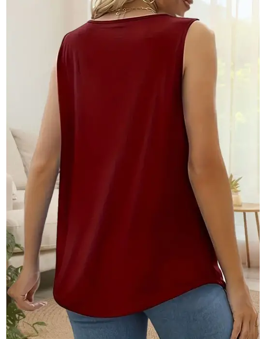 Omarı Yuvarlak Yaka Dantel Detaylı Viskon Bluz