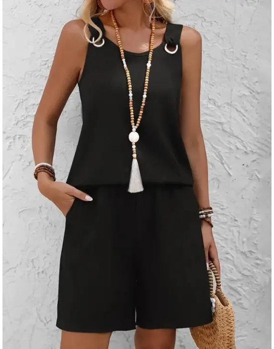 Omarı Yuvarlak Yaka Kuş Gözü Detaylı Takım