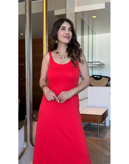 Kadın Askılı Yuvarlak Yakalı Viskon Elbise