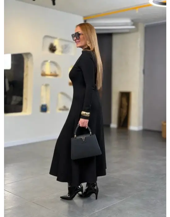 Kadın Balıkçı Yaka Damla Detaylı Yırtmaçlı Uzun Viskon Iki Iplik Maxi Elbise