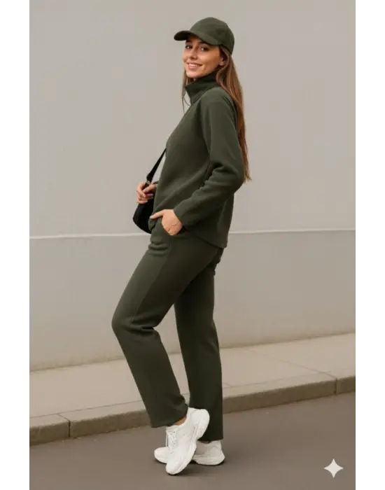 Kadın Balıkçı Yaka Fermuar Detay Polar Sweat Ve Pantolon Ikili Takım