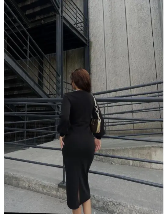 Omarı Şık Kruvaze Yaka Maxi Boy Elbise