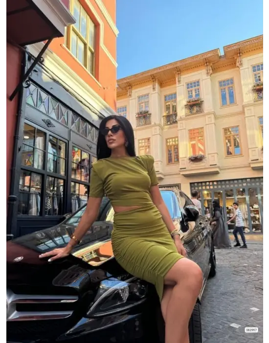 Kadın Bel Dekolteli Yanı Büzgü Detay Dalgıç Krep Kumaş Mini Elbise