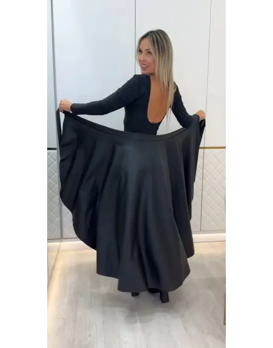 Kadın Belden Kuşaklı Uzun Deri Etek