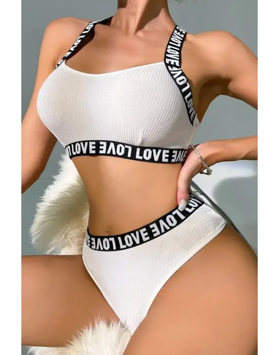 Omarı Beyaz Çapraz Sırt Ve Love Yazı Detaylı İç Çamaşır Takımı