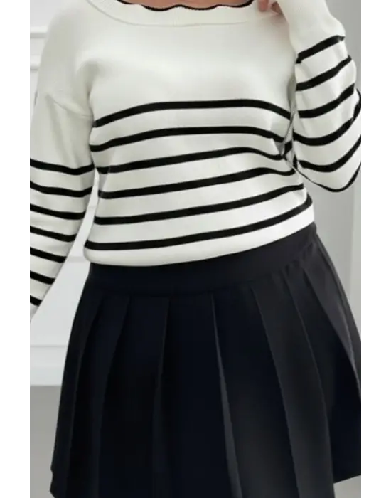 Kadın Beyaz Sırt Bağlama Detaylı çizgi Desen Triko Bluz