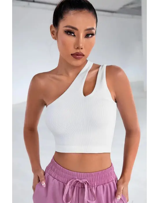 Omarı Tek Omuz Detaylı Beyaz Crop Top Bluz