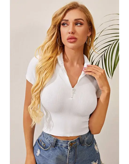 Omarı Beyaz Yarım Fermuarlı Crop Top Bluz