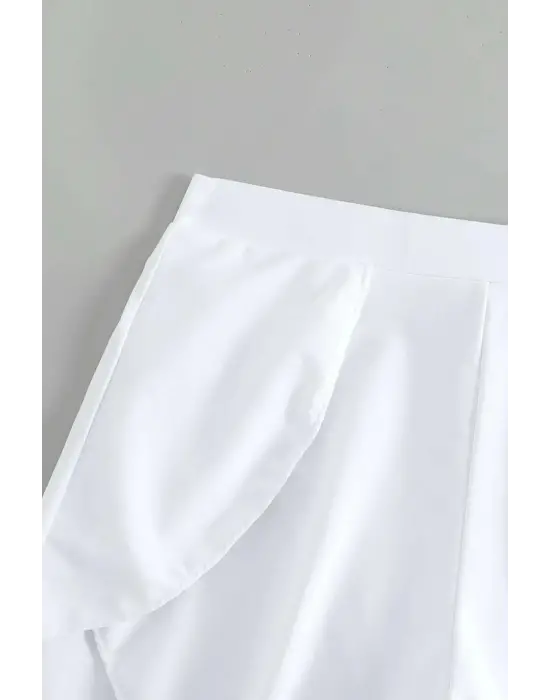 Omarı Beyaz Yırtmaçlı Deniz Şortu