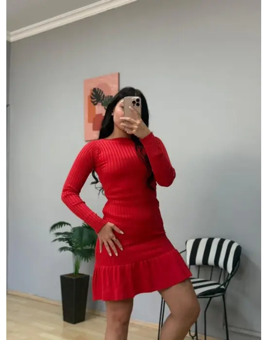 Kadın Bisiklet Yaka Uzun Kol Etek Ucu Fırfırlı Triko (polyenit) Mini Boy Elbise