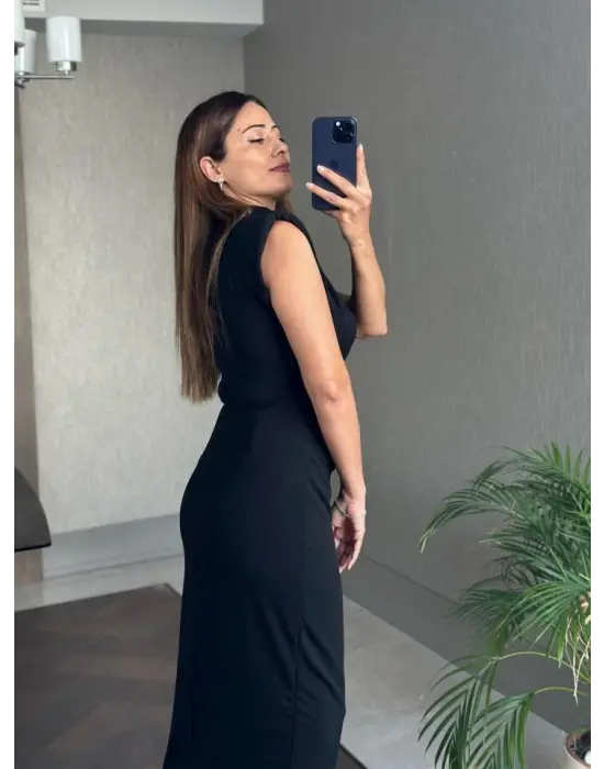 Kadın Bisiklet Yaka Vatkalı Broş Detay Kısa Kol Midi Boy Elbise