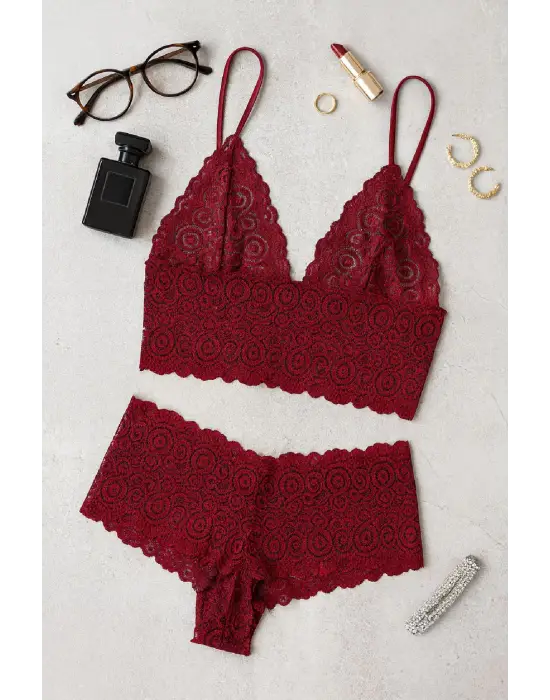 Kadın Bordo Dantel Bralet Şort Takımı – Asil ve Sofistike İç Giyim