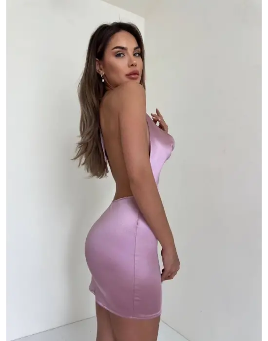 Şık Boyundan İnce Askılı Elbise