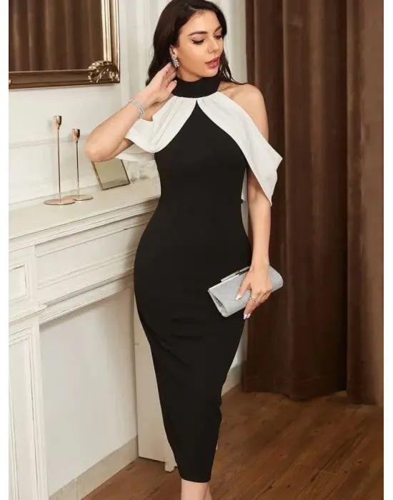 Omarı Daire Yakalı Kanat Detaylı Uzun Krep Elbise