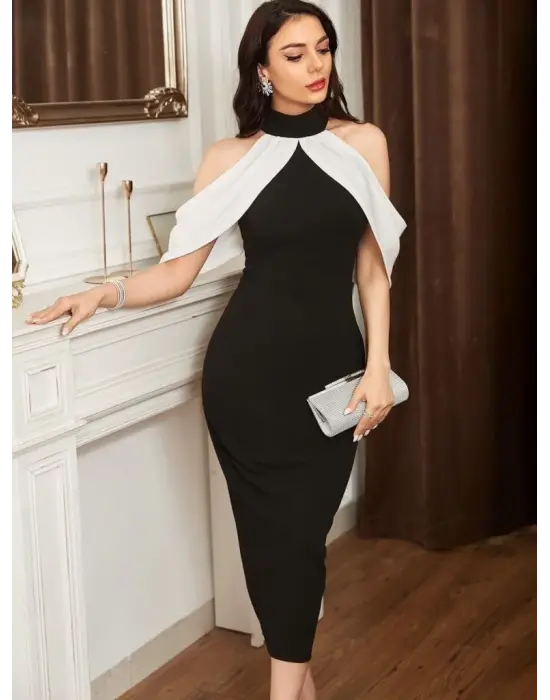 Omarı Daire Yakalı Kanat Detaylı Uzun Krep Elbise