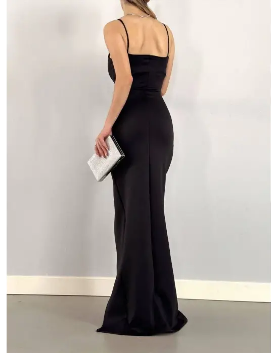 Omarı Yırtmaç Detaylı V Yaka Maxi Boy Elbise