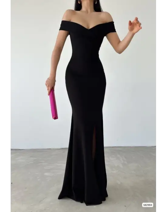 Omarı Dalgalı Kumaş Değerlendirmesiyle Zarif Elbise