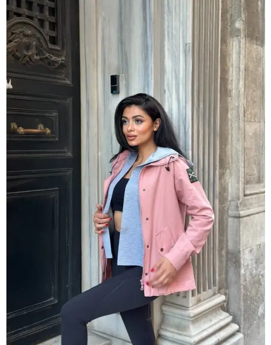 Kadın Ek Parça Kapüşon Kol Arma Detay Gabardin Ceket