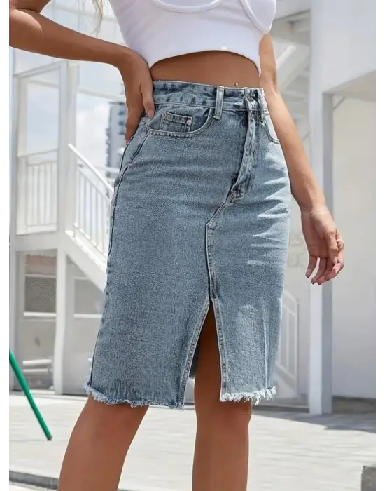 Omarı Yırtık Kenar Detaylı Kot Etek