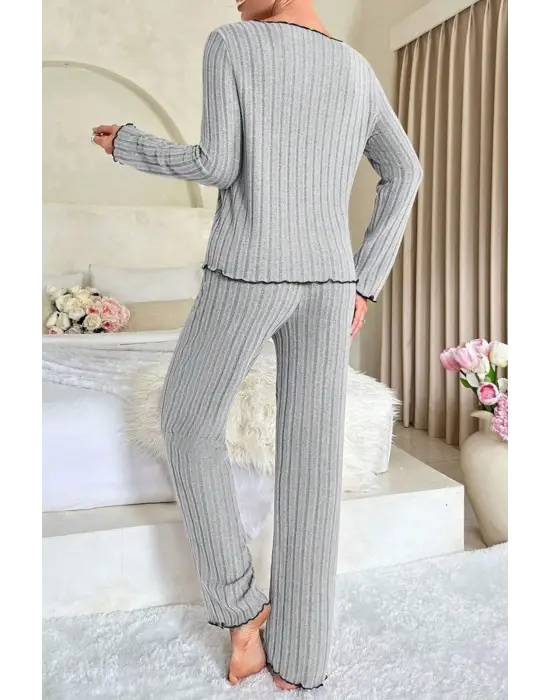 Kadın Gri Çizgili Uzun Kollu Fiyonk Detaylı Pijama Takımı Rahat Mevsimlik