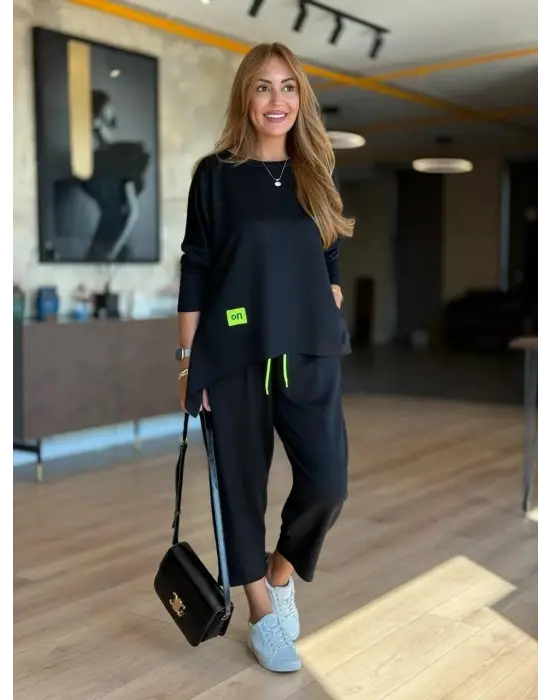 Kadın Iki Iplik Viskon Pamuk Kumaş Arma Detaylı Ikili Takım