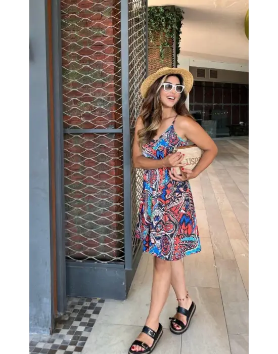 Kadın Ip Askılı V Yakalı Desenli Kısa Süprem Elbise