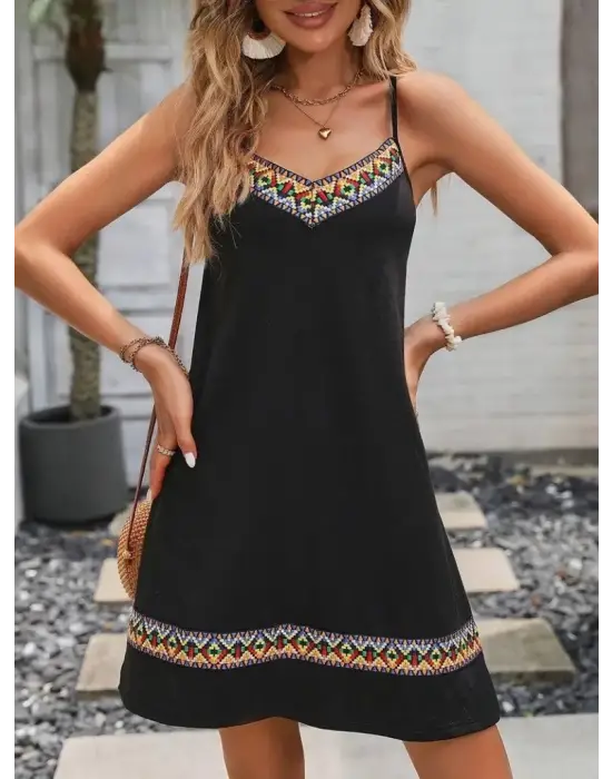 Kadın Ip Askılı V Yakalı Etnik Desenli Detaylı Elbise