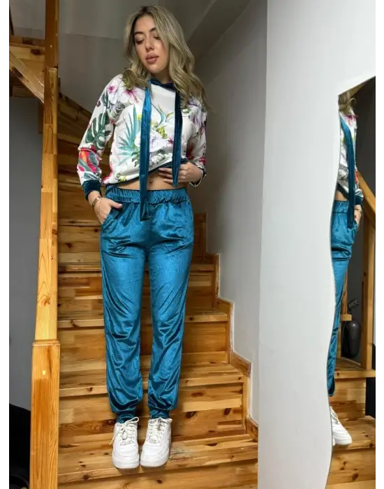 Kadın Kadife Kumaş Uzun Kollu Kapüşon Detay çiçek Baskılı Sweat Ve Pantolon Ikili Takım